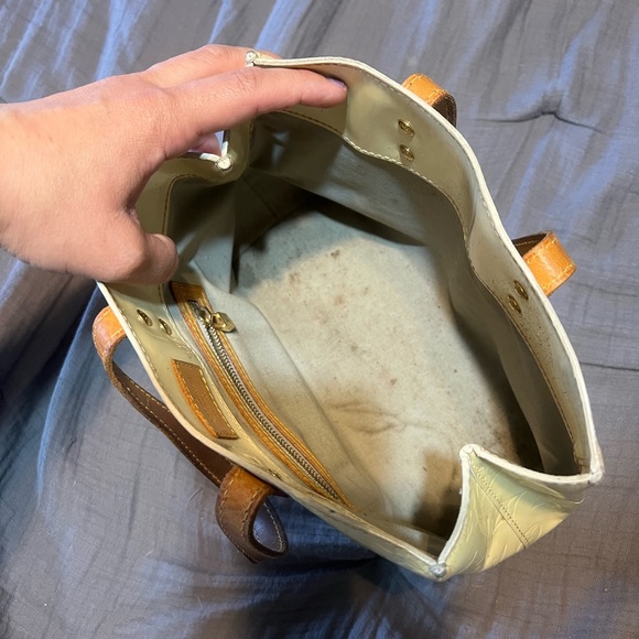 Authentic LV- - Picture 2 of 5